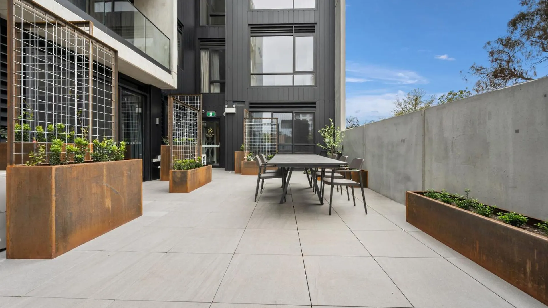 Braddon Studio With Parking & Bbq Canberra 0*,